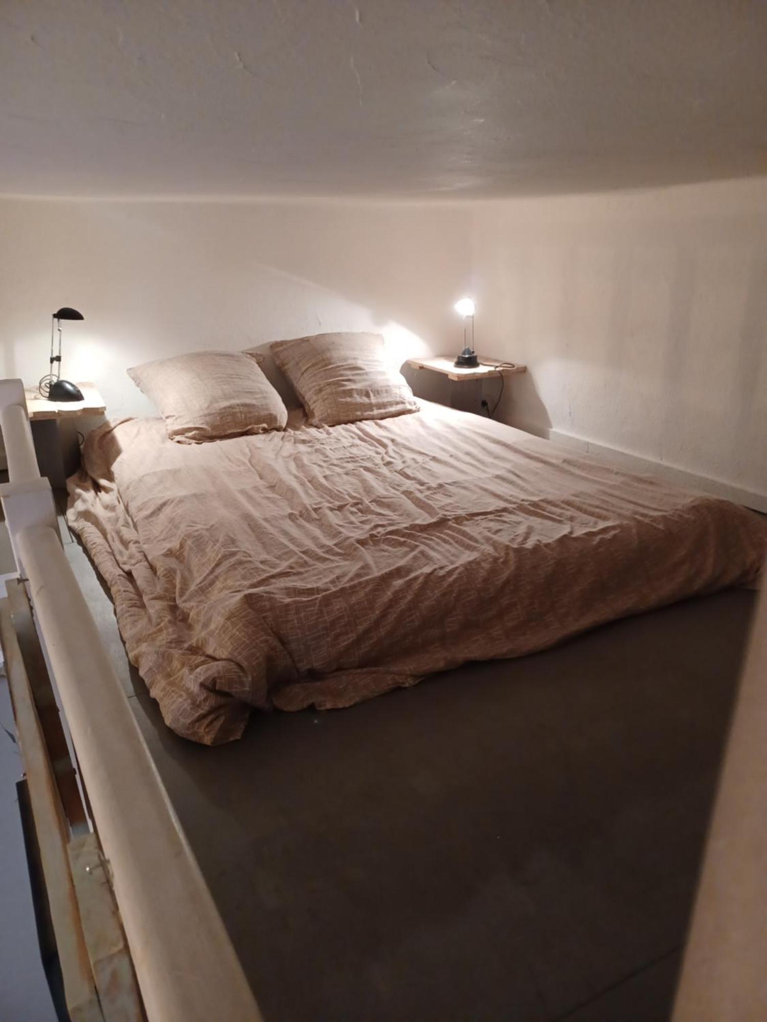4 Rue Mercier Sète Exteriör bild
